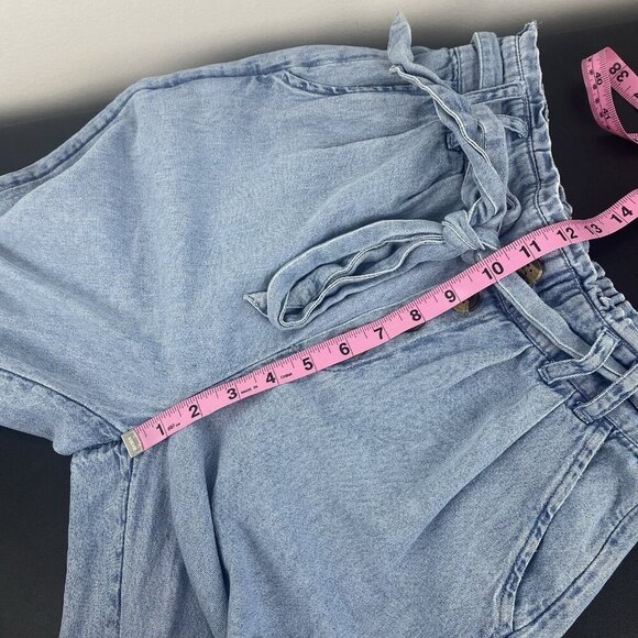 American Eagle Women's Denim Paperbag Pants Size XS Light Wash 100% Cotton - Picture 8 of 10